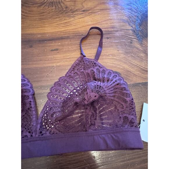 Commando - Butter + Lace Bralette - Pinot - Small $78 NWT - Picture 10 of 11